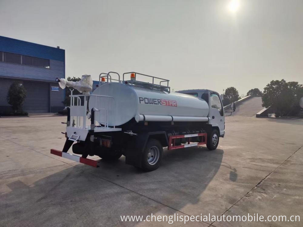 Isuzu 4 Tons Water Truck 7 Jpg